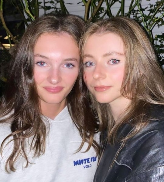 thomasin mckenzie sister