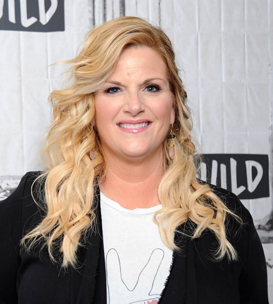 Trisha Yearwood Age, Net Worth, Husband, Family, Height and Biography