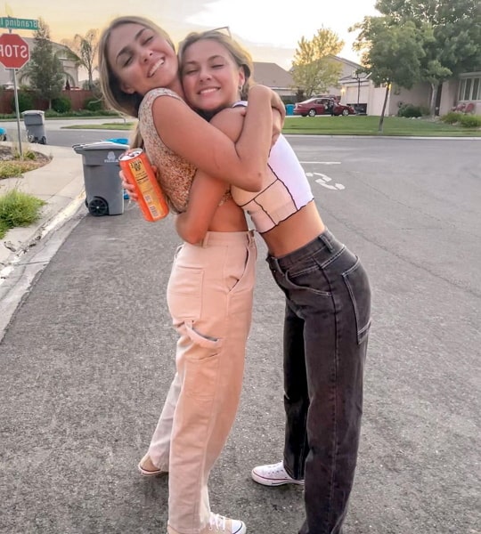 ariana lee bonfiglio sister