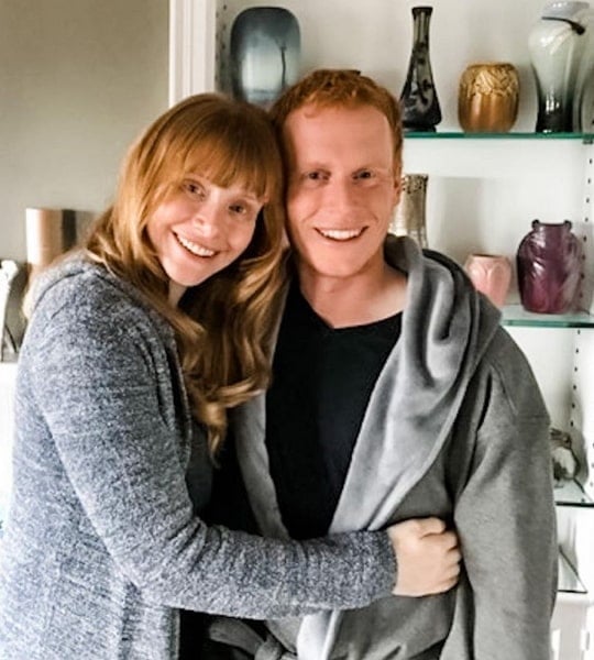 bryce dallas howard brother