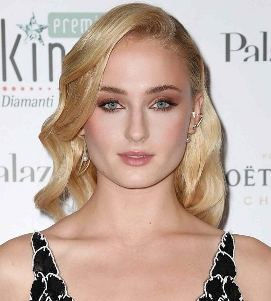 sophie turner