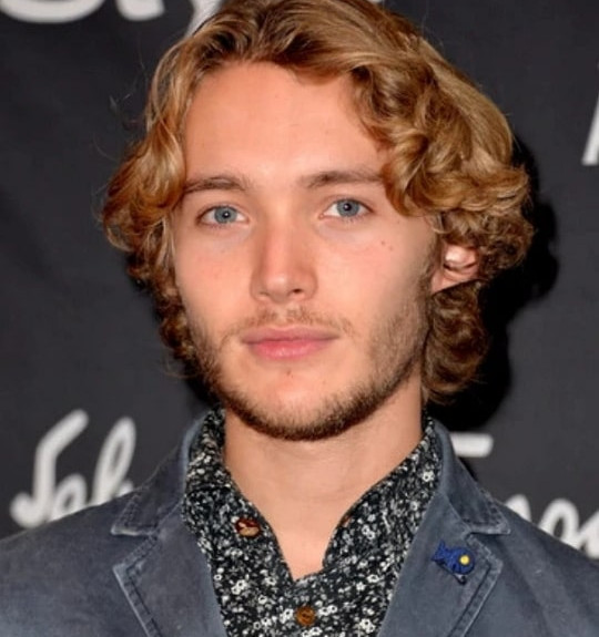 toby regbo