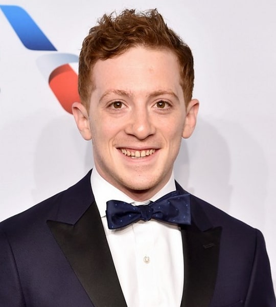ethan slater