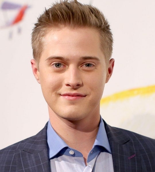 lucas grabeel