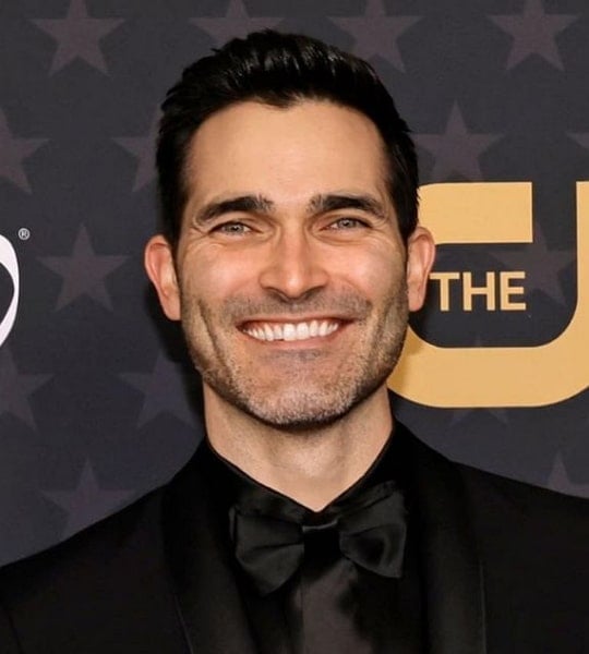 Tyler Hoechlin Age, Net Worth, Girlfriend, Family and Biography